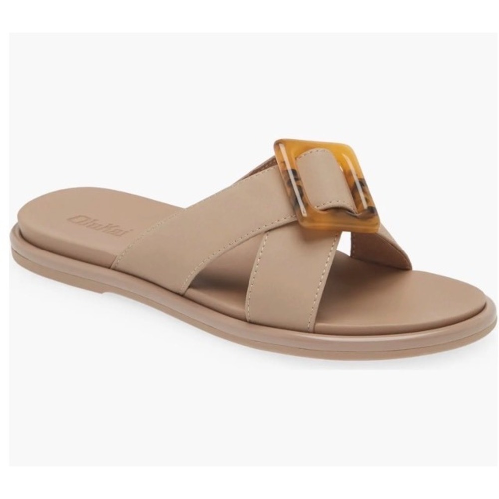 OluKai Women La'i Slide Sandal Sz 7 Tortoise Buckle Wet Grip Rubber Beige Tan
